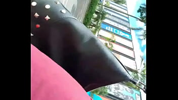 Morri de tesao imaginando um surubao no quadrilatero cheio desses lutadores machos... q del&iacute_cia