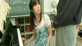 Pianissimo Seduction - A Japan Teen Secret Encounter