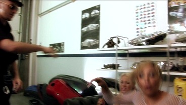 Two Blonde Fuck A Horny Mechanic