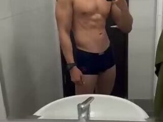 Hot SG Boys Exposed!