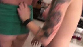 rozen debowe smashes face in nikki hearts pussy