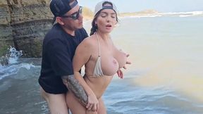 Wet Brunette Kourtney Love in Outdoor Beach Sex - Kourtney love
