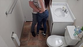 Amateur brunette babe takes it in the ass in school toilet