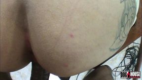 mad pega vivi mel de jeito e estoura o rabo da magrinha
