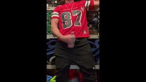 JockDad87 shoots a load of cum in his #87 jersey