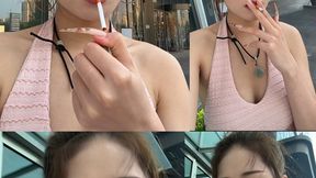 Just got off work~ The breeze gently brushes my cheeks, deep bass playing in my earphones. I light up a cigarette and slowly exhale all the fatigue of the day…