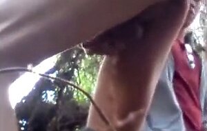 Putinha dos casados dando no terreno