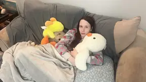 Cute GF takes off his boots and socks after work for foot play