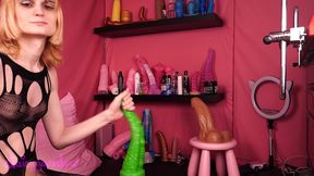 hankeys toys sigmaloid, cthulu, beowulf deep in my ass, self fisting and prolapse. hot !!!!! 4k hd