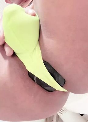 Thong plugged