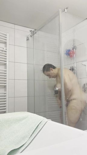 Epic moment from &quot;German BBW showering and showing full body and face&quot;