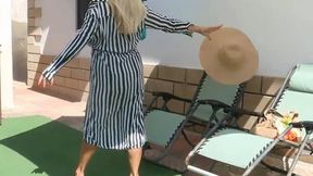 She came from the beach WMV