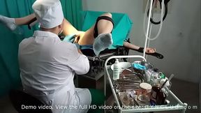 Girl get orgasm om gyno chair