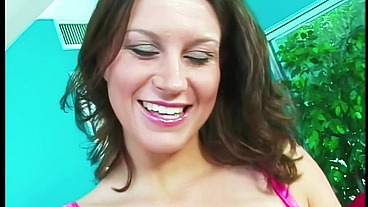 Sara Stone Tit Fucks and Deepthroats Andrew Andretti