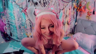 Neko waiting for you to сum