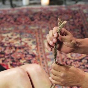 Shibari 201 - Futomomo Leg Binding and Leg Lacing