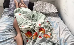 Close-up Creampie: Girl's Orgasmic Selfie
