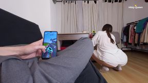 I Stared at My Maid’s Big Ass for so Long That I Failed to Hide My Boner