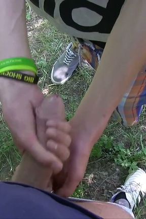 Czech Hunter - Fresh of a Break up Amateur Stud Takes a Big Facial