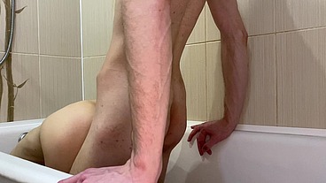 gy style in the bath