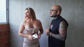 I Find Out That My New Neighbor Is a Porn Actor and We End up Fucking in His New Apartment