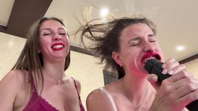 Twins Puff Face Play POV