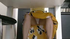 Tease anyone who looks under her skirt MP4 FULL HD 1080p