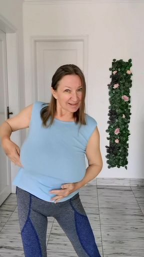 Granny with huge boobs is jumping merrily and her boobs are jumping too