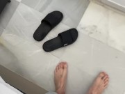 Macrophilia - boyfriend kept in stomach vore