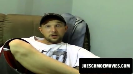 Mature American unloads after aggressive jerkoff