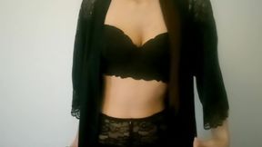 Mistress commands climax