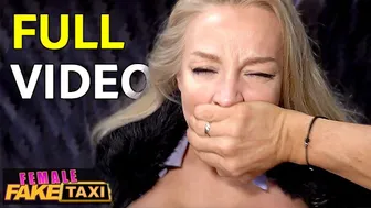 Married Man Takes Blonde Milf for a Wild Ride in Taxi Backseat