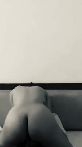 Mam Ye Kya Kr Rhi Ho Aap Indian Delhi College English Teacher Come in Hotel Room and Fuck Roughly by His Student