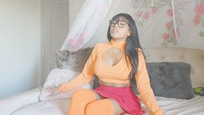 Ember Snow- Velma Dildo Fuck