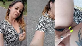 bonne soiree mes loulous mais qu y a t il sous ma robe ?
