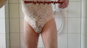 Pissing in Sexy Body