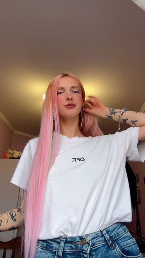 Aurelia Sin's OnlyFans update