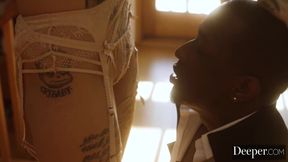 Leigh Raven In Returning The Favor