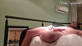 dividimos o pau da trans.. colocou os dois de quatro e nao perdoou.. meu forte nos dois.. com finalizacao na boquinha da ju * aline monteiro *