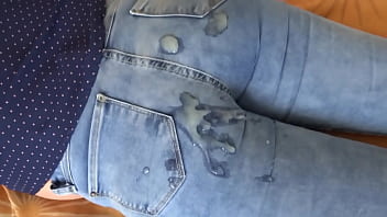 I hike up my jeans three times so my stepson cums on my ass, full cumshots