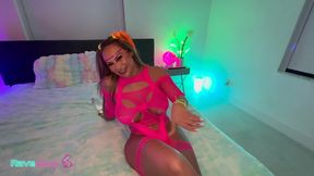 brian omally titfucks essie gotback s massive gleaming tits!