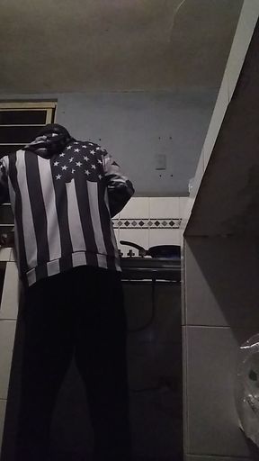 Preparing Food in Sexy Style