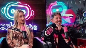 Rebecca McLeod CALLS OUT Camilla Araujo for BOXING MATCH w/ Bianca & Krystal Harper