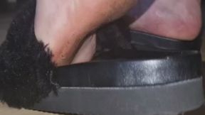 Ballbusting in slides