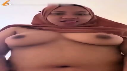(TELEGRAM : TANTEMELA) Sepongan Wanita HijabersMY