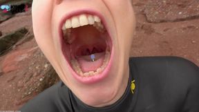 Wetsuit Giantess Finds a Tiny Toy to Tease - AVI