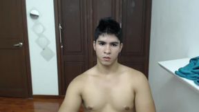 New Hunk from Colombia Cums in Hand