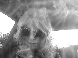 MRS. ROMAN DRIVING AND SMOKIN' LENGTHY VS120 MENTHOLS -- COME RIDE WITH ME!!