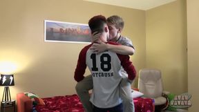 A Bareback Twink Hook up