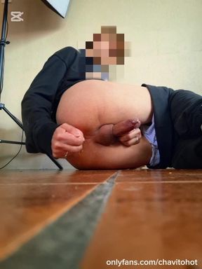 Chavito experimenta intenso orgasmo assfucking